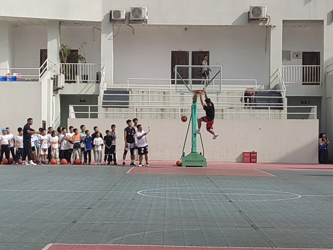 篮球每周训练计划表图片_2